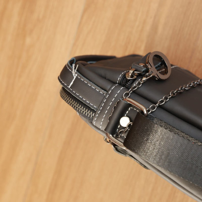 Δερμάτινο τσαντάκι ώμου Bull Captain  DJB 039 μαύρο