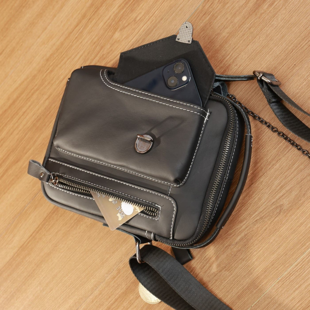 Δερμάτινο τσαντάκι ώμου Bull Captain  DJB 039 μαύρο