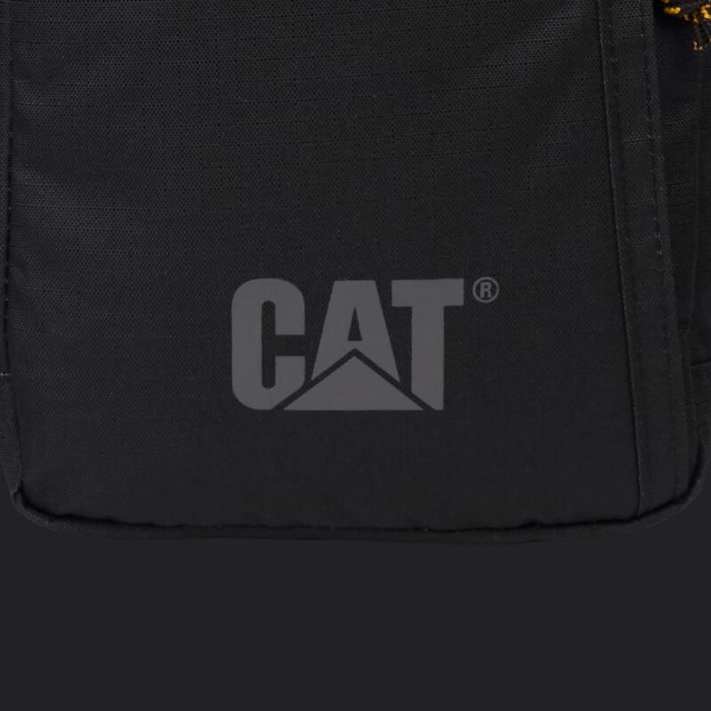 Explorer Sling Bag Caterpillar 84866-01 Explorer Sling Bag Caterpillar 84866-01